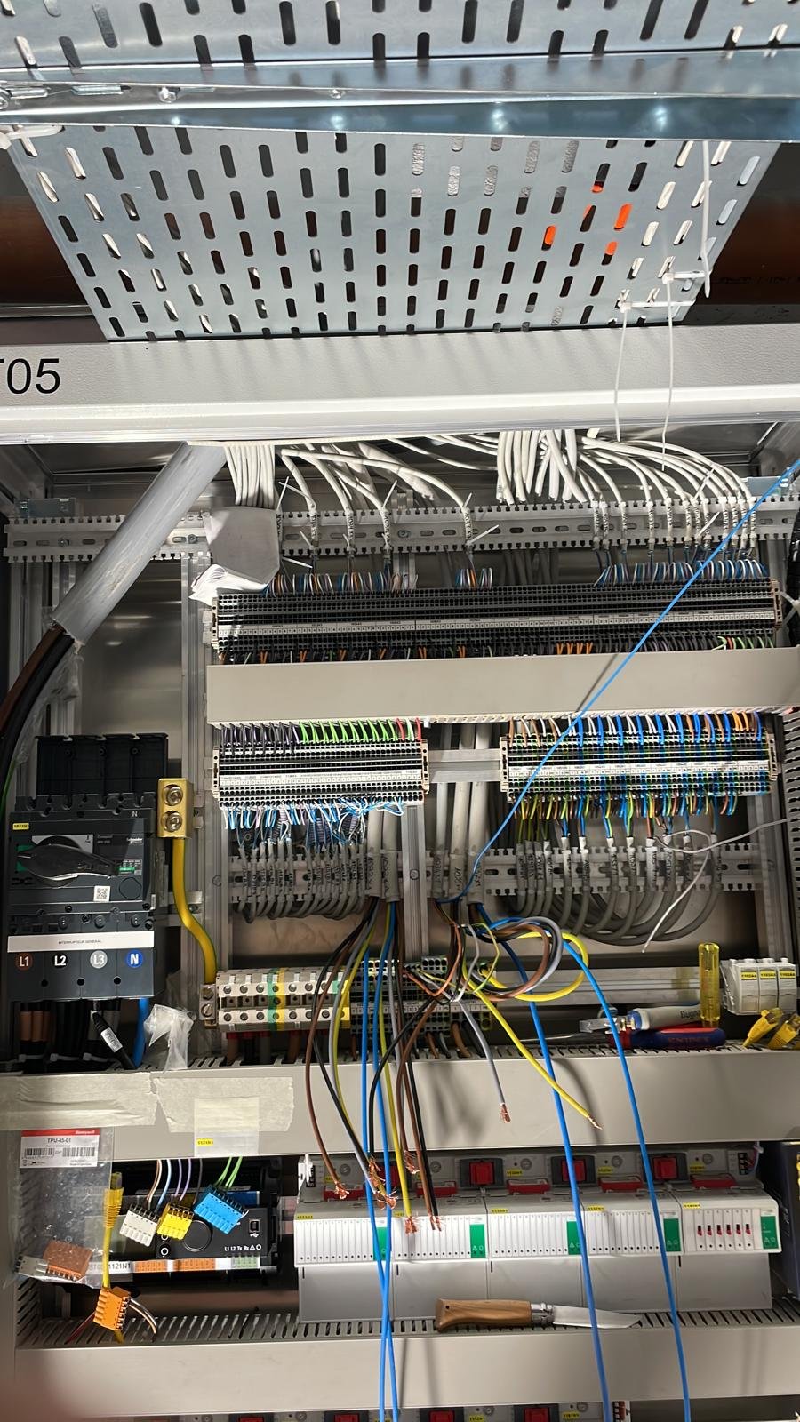 Tableau électrique en panne